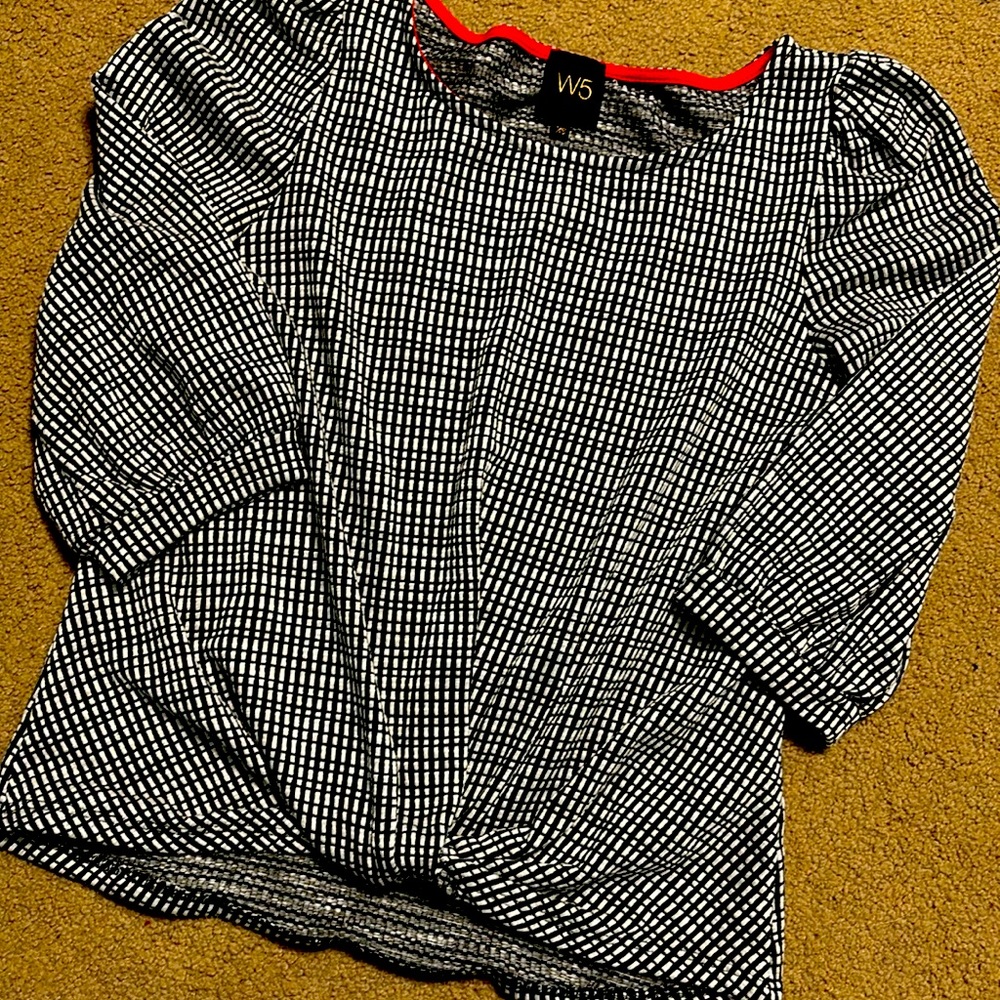 W5 checkered shirt size XS